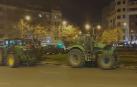 . La intención de los tractoristas es que los vehículos continúen allí a expensas de los resultados de la reunión de este viernes con el Gobierno de Navarra