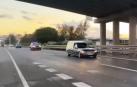 Cortejo de la Guardia Civil con el coche fúnebre que transporta el féretro de David Pérez./