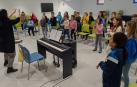 Un momento del ensayo celebrado ayer por la tarde con parte del alumnado participante en el cuento musical