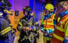 Bomberos de Madrid y personal sanitario del SUMMA 112 rescataron y atendieron a los intoxicados por monóxido de carbono