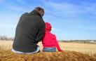 Un padre con un hijo