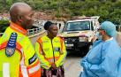 Personal de emergencias en el lugar del suceso