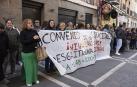 Concentración de sindicatos UGT, ELA, LAB y CCOO ante el Tribunal Laboral de Navarra para exigir avances en la negociación del Convenio de Centros de Discapacidad Concertados con el Gobierno de Navarra.