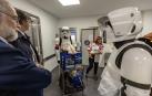 Fotos de la visita de los personajes de Star Wars a los pacientes de HUN con motivo de la campaña “La fuerza contra el cáncer”