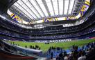 Los jugadores del Bayern sobre el césped del Santiago Bernabéu en la previa del choque de vuelta