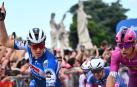 El belga Tim Merlier celebra su triunfo en la 18ª etapa del Giro de Italia