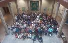 Foto de familia en el patio del Palacio del Condestable