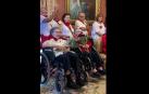El Ayuntamiento de Pamplona recibe a ocho mujeres y un hombre de entre 99 y 104 en el Día de las Personas Mayores