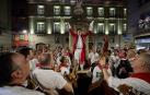 Multitudinario 'Pobre de Mí' encabezado por El Guti en la Plaza del Consejo