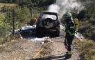 Extinguido el incendio de un vehículo todoterreno en una pista en Urraúl Alto