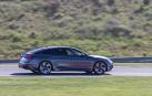Un Audi RS5 en una tanda en el Circuito de Navarra