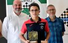 Javier Habans Aguerrea con uno de los trofeos obtenidos en Salobreña.