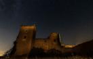 Imagen nocturna del Palacio de Cabo de Armería de Viguria tomada en agosto del año pasado