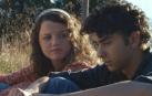 Fotograma de la película 'Coming through the rye', en la que dos adolescentes tratan de encontrar al escritor J. D Salinger, autor de la novela 'El guardián entre el centeno', icono de la rebeldía adolescente.