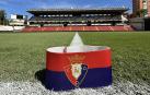 El brazalete de Osasuna, hoy en Vallecas en una imagen que ha difundido el club