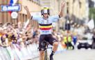 El ciclista belga medalla de oro Remco Evenepoel, a su llegada para ganar la contrarreloj individual élite masculina en el Campeonato Mundial de Ciclismo