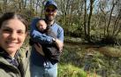 Melibea Berzosa con su marido, el médico mexicano Guillermo y la hija de ambos, Micalea, de 7 meses