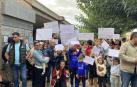 Padres e hijos se concentraron en el centro de salud de Peralta por la falta de médicos especializados para los menores