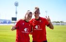 María Barquero (izda.) y Yaiza Relea, Yiyi (2) marcaron los goles rojillos.