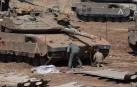 Israel ha desplegado soldados, tanques y blindados en la frontera