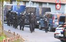 Intervencion policial de la Ertzaintza tras un tiroteo con un muerto en el barrio de Burtzeña de Barakaldo