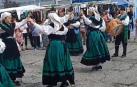 La actuación ha sido lleva a cabo por el Grupo de Danzas y Gaitas de Santiago Apóstol