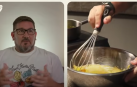 El cocinero Dani García explica y elabora su receta de tortilla de patata.