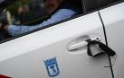 Los taxistas de Alcalá de Henares se concentran por el asesinato de su compañero