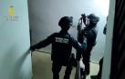 Tres detenidos por retener en "granjas humanas" a personas para controlar sus cuentas bancarias
