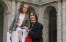 La actriz Sofía Allepuz (i) y la actriz y directora Paz Vega (d) posan en el photocall de la película `Rita¿ en la 69ª edición de la Seminci