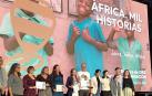 En el centro, con camiseta blanca, Javier Ibáñez durante la entrega de premios