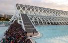 Cientos de voluntarios en la Ciudad de las Artes y las Ciencias, a 2 de noviembre de 2024, en Valencia, Comunidad Valenciana (España)