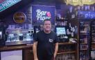 Roberto Comas Zudaire, al frente del Bar Pigor de Estella