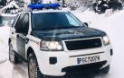 Coche patrulla de la Guardia Civil en el pirineo oscense /