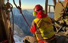 El joven ha sido trasladado por el grupo de rescate del SEPA a bordo de un helicóptero medicalizado

REMITIDA / HANDOUT por SEPA

Fotografía remitida a medios de comunicación exclusivamente para ilustrar la noticia a la que hace referencia la imagen, y citando la procedencia de la imagen en la firma

27/12/2024
