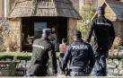 La Policía, en los instantes previos al arresto