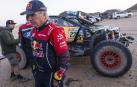 Carlos Sainz se queda fuera del Dakar