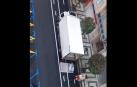 Vídeo con la descarga de un repartidor en la calle Abejeras de Pamplona