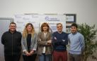 Geoffrey Osowski, Amaya Sarasa, Maite Arriaga, Pablo Andueza e Ignacio González, representantes de los dos centros.