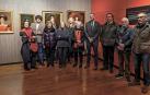 Responsables del Museo del Carlismo, de la dirección general de Cultura y algunos de los donantes de las piezas recibidas