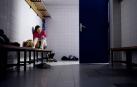 La actriz Olivia Intimi da vida a una adolescente de 16 años en un documental sobre la endometriosis.