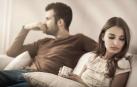 Pareja enojada