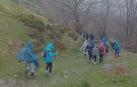 Vídeo: Unas 49 personas han acompañado a San Miguel de Aralar dos horas y media de camino escarpado, entre un densa niebla, lluvia y apenas tres grados de temperatura