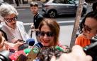 La exconcejal socialista Leire Díez atiende a los medios a su llegada a la sede del PSOE en Ferraz