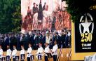 Palco de autoridades durante el desfile del 250 aniversario del Ejército de EE UU /
