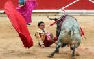 Secuencia de imágenes del susto a Juan de Castilla en el tercer toro.