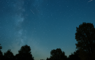 La mayoría de las perseidas se generan cuando entran en la atmósfera fragmentos del tamaño de un grano de arena