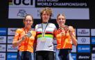 Marlene Reusser, con el maillot arcoíris de campeona del mundo de crono.