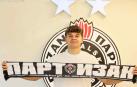 Ivan Vasiljević durante su presentación con el Partizan