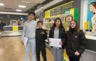 Alumnos de 1º de ESO del colegio la Compasión Escolapios de Pamplona enviaron postales de Navidad a vecinos de Cáceres afectados por los incendios del verano.